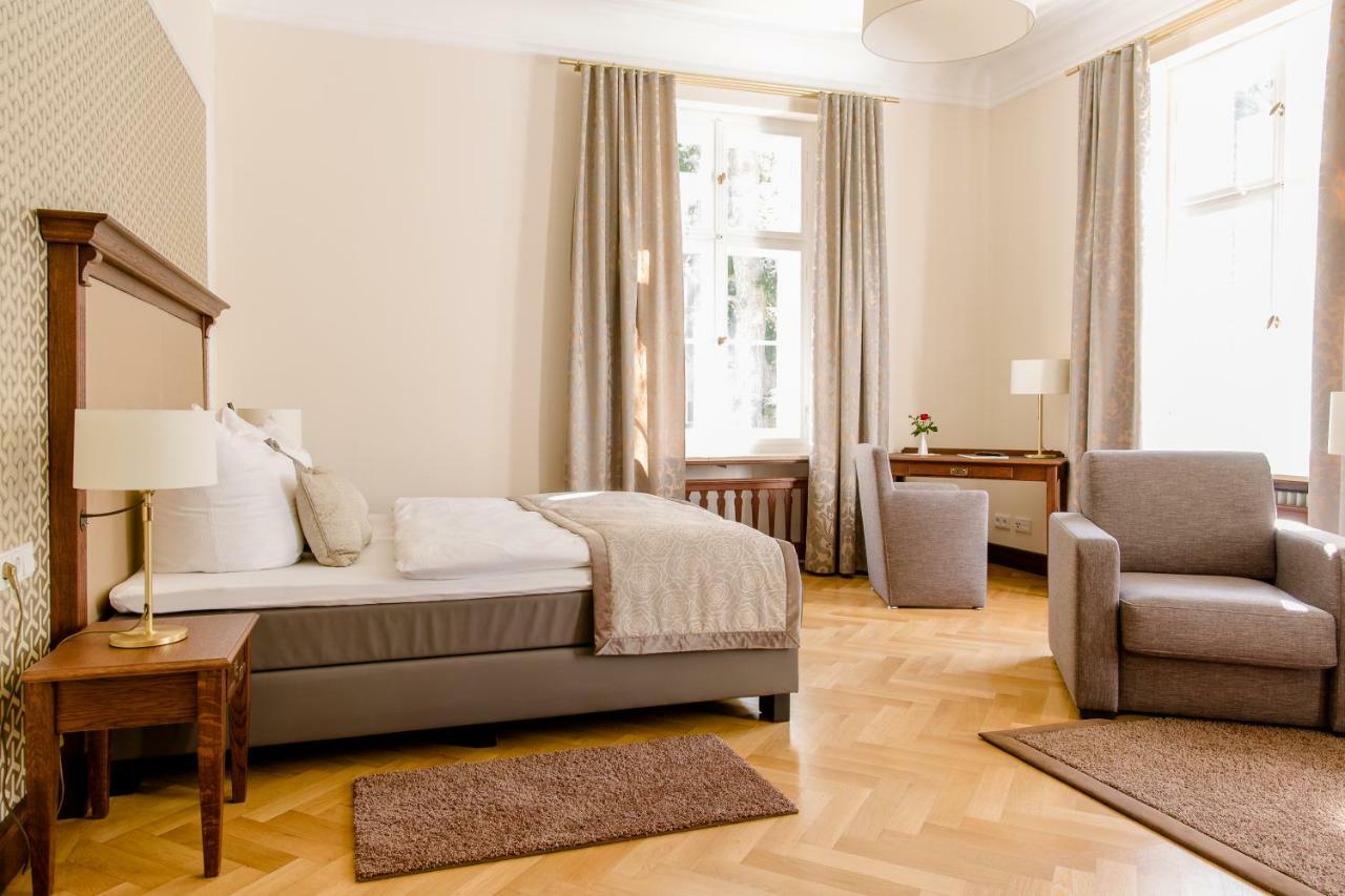 Hotel Villa Altenburg Possneck Luaran gambar